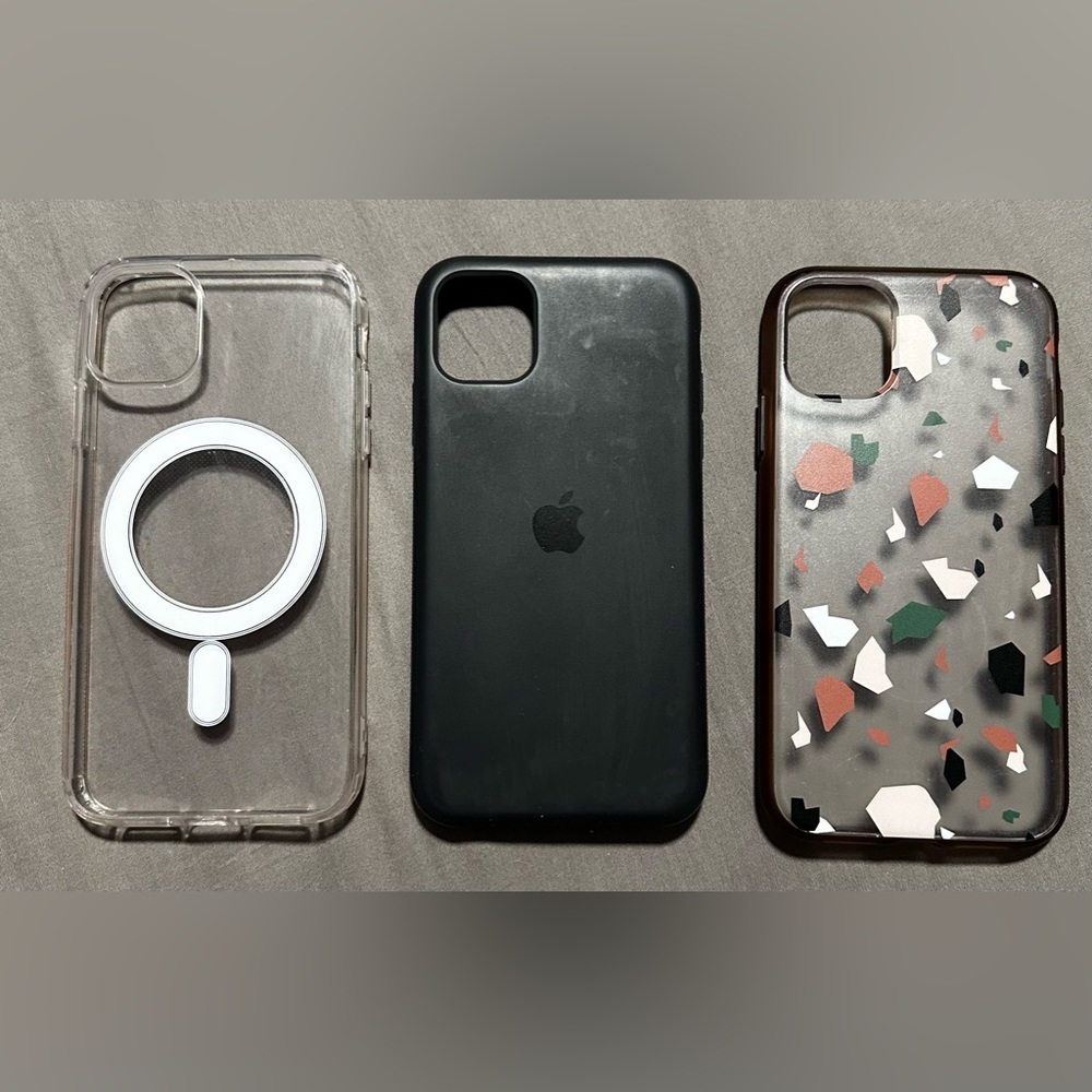 3 iPhone 11 / XR phone case